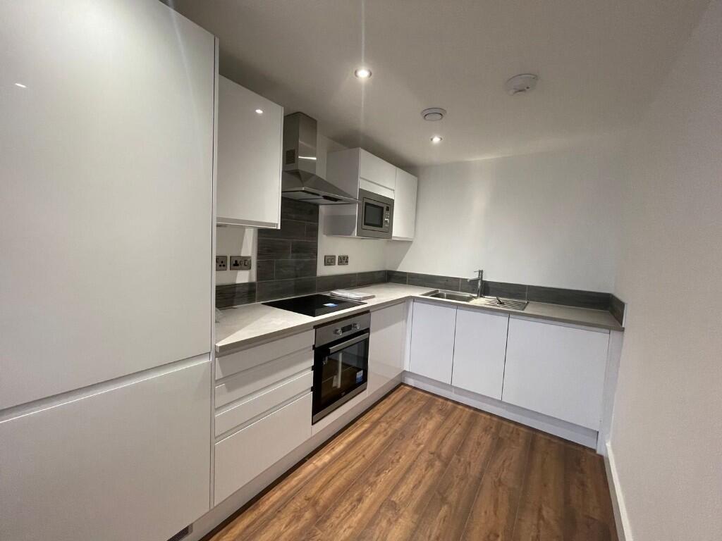 Lower Broughton Road, Manchester, Greater Manchester, M7 photo 2