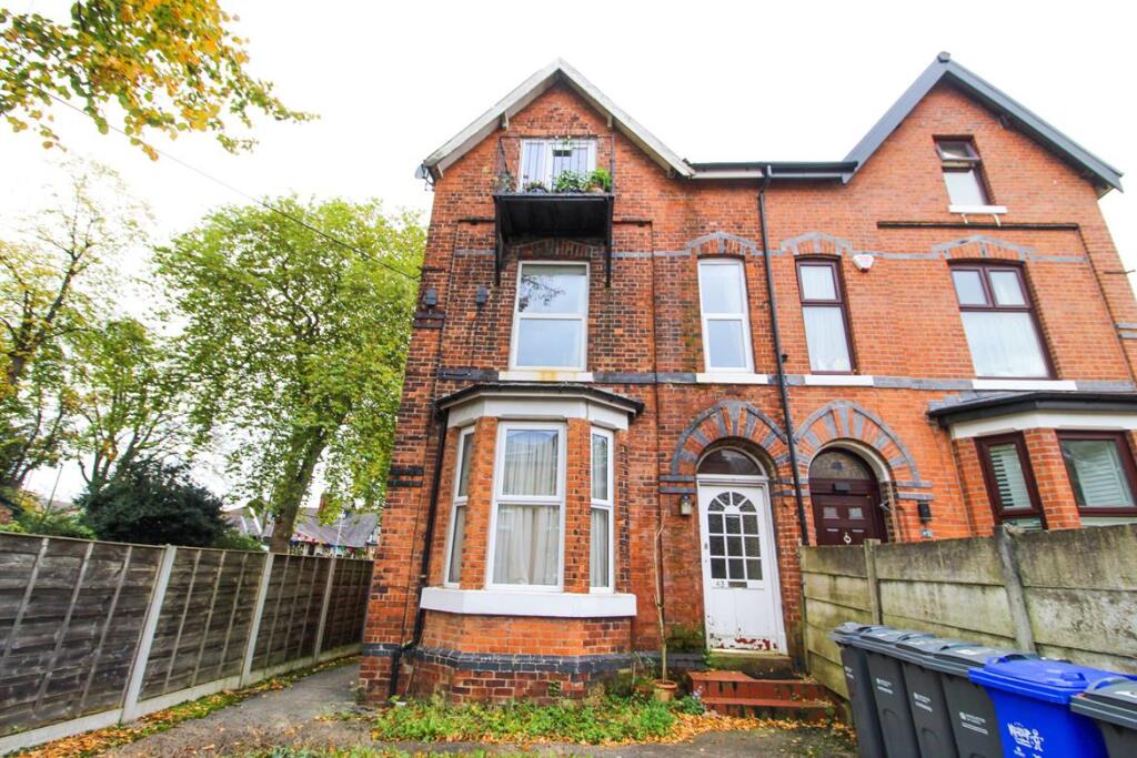 Main image of property: Old Lansdowne Road, West Didsbury, M20