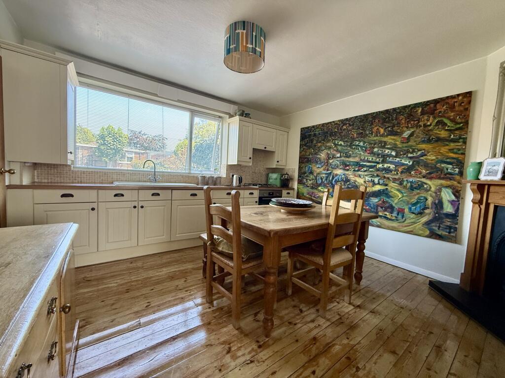 House in Oadby and Wigston, Leicestershire - View 4