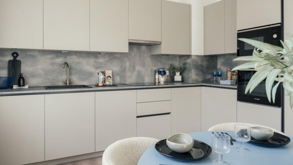 Main image of property: North Woolwich Road,
London,
E16 2QD