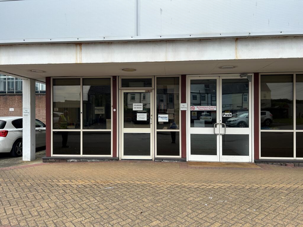 Main image of property: ER1 & ER2, Raincliffe House, Barker Lane, Brampton, Derbyshire S40 1DU