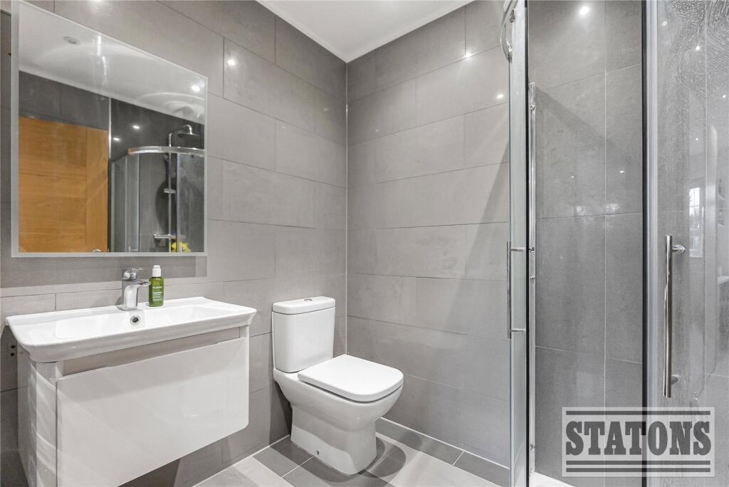 Additional image 18 of Upland Drive, Brookmans Park, Hatfield, Hertfordshire, AL9