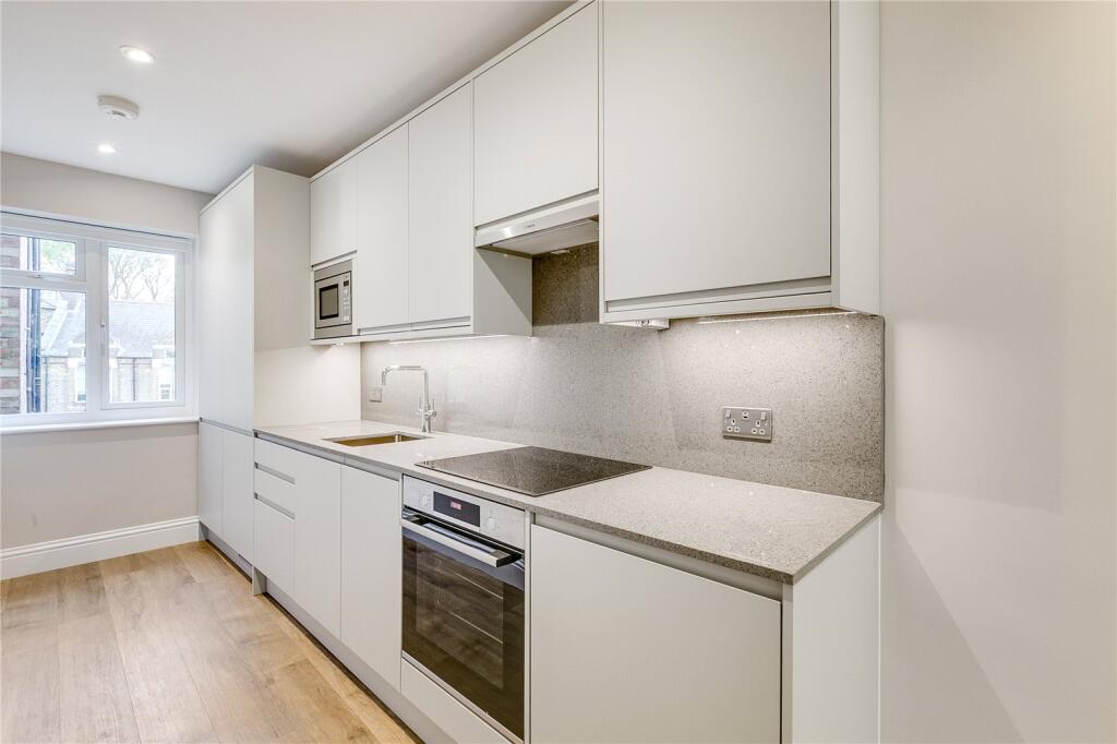Parkway, Camden, NW1 - View 3