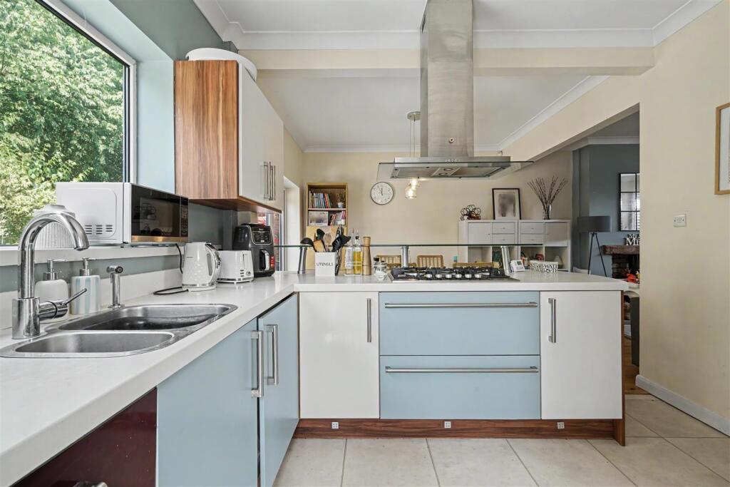 House in Nottingham, Stapleford - View 4