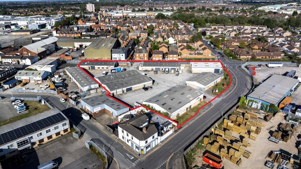 Main image of property: Acorn Industrial Estate, Strawberry Street, Hull, East Riding Of Yorkshire, HU9 1EN