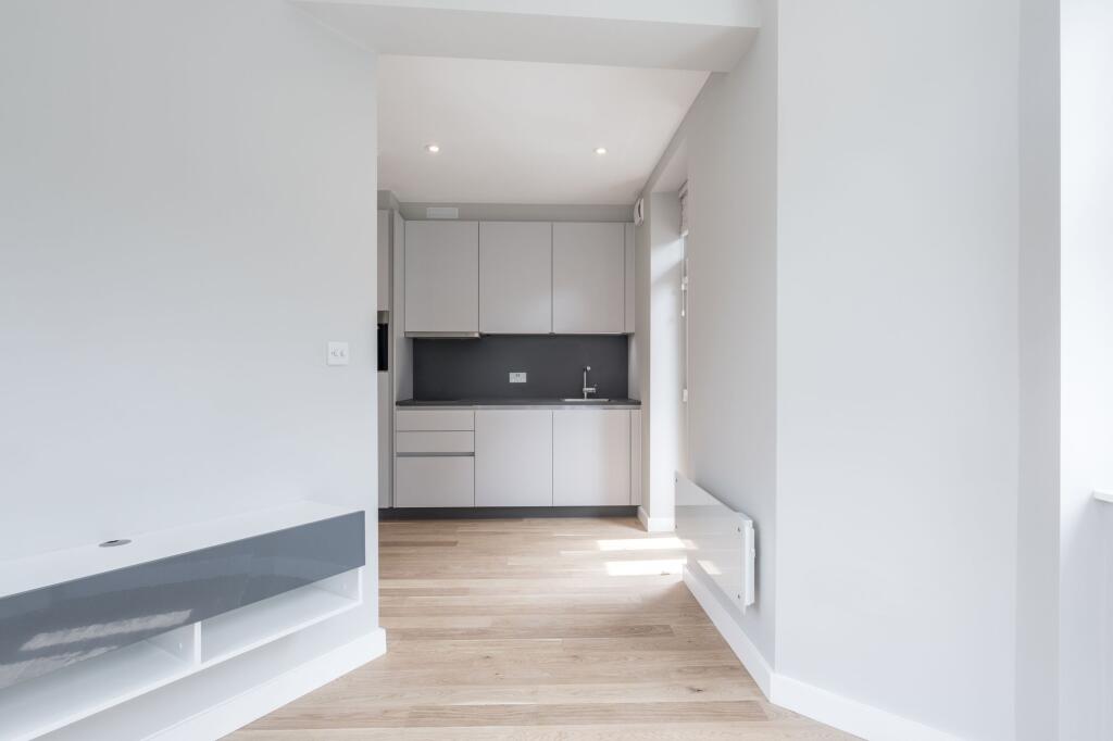 1 bedroom ground floor flat for rent