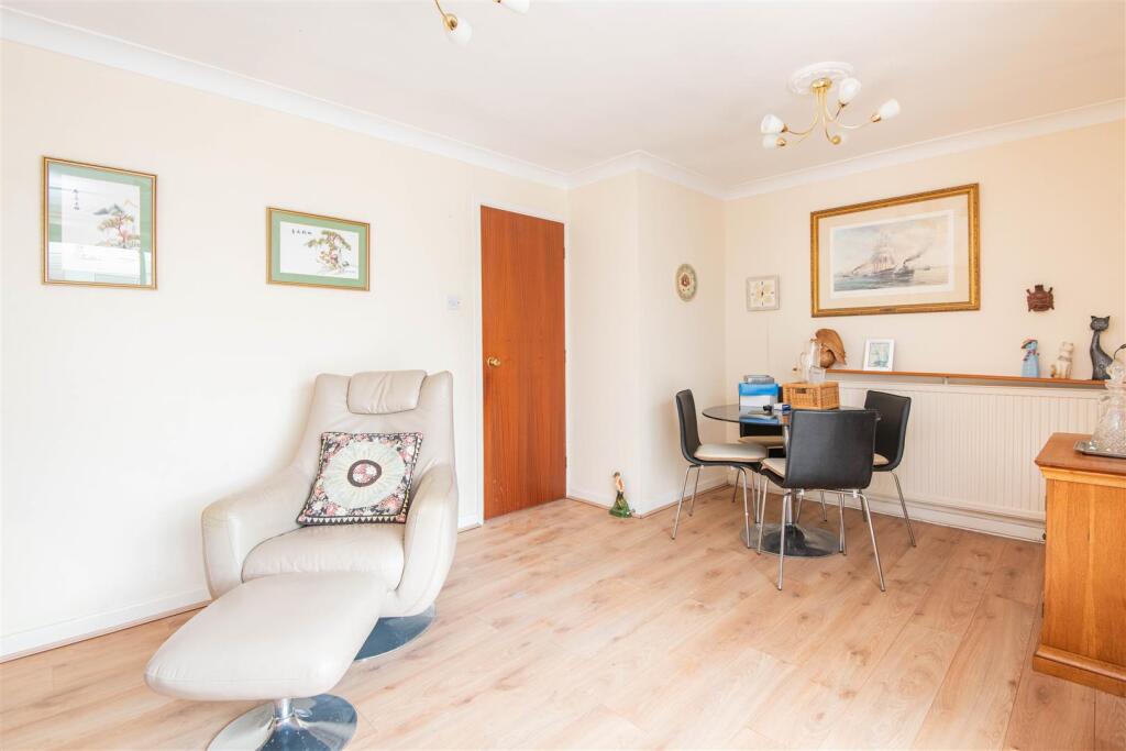 House in Preston, Cuerden Green, Lostock Hall - More