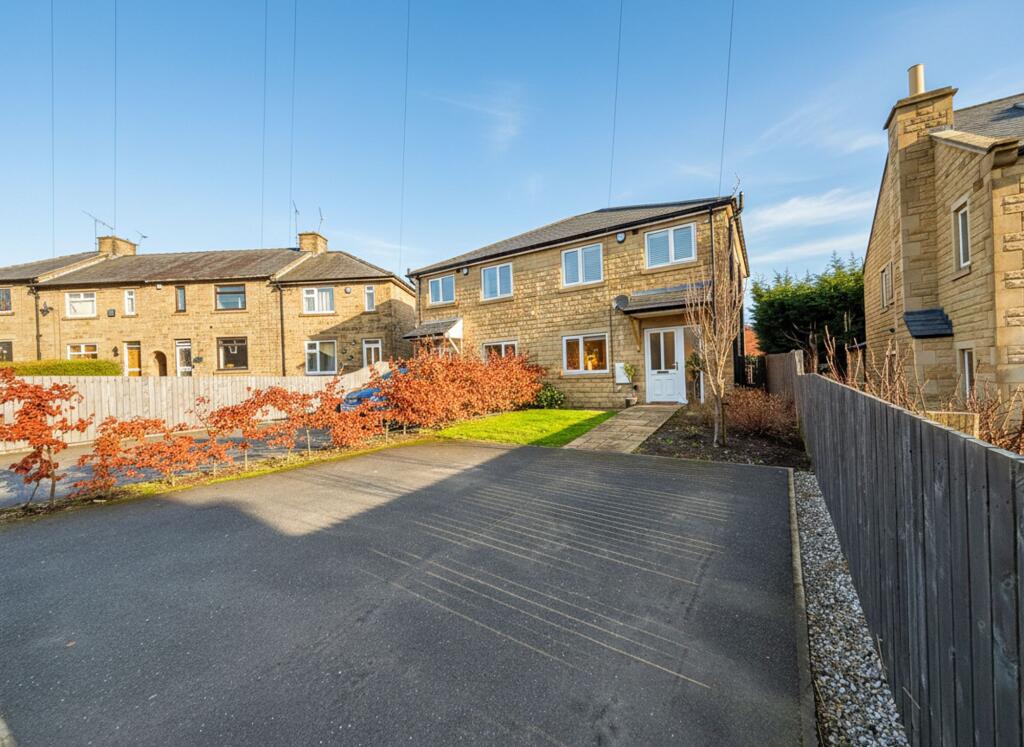 2-bed semi-detached on Bradshaw Crescent, Honley, HD9, £280,000