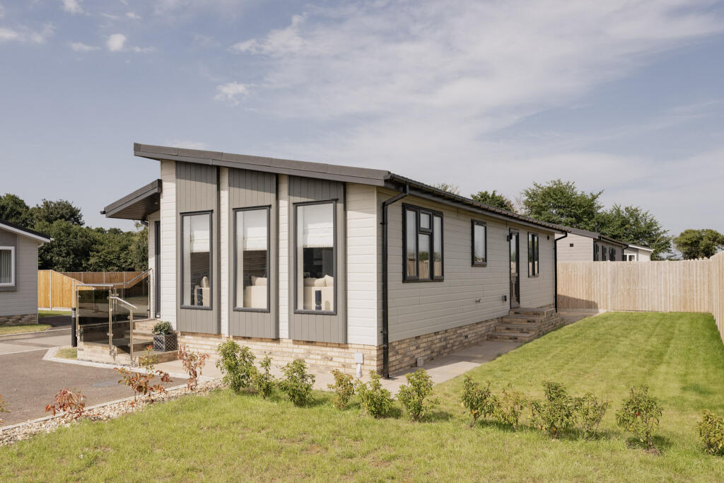 2-bed caravan on Two Bed Prestige Avanti (44x20), Belton Country Park, Stepshort, Belton, Norfolk, NR31 9JS, £240,000