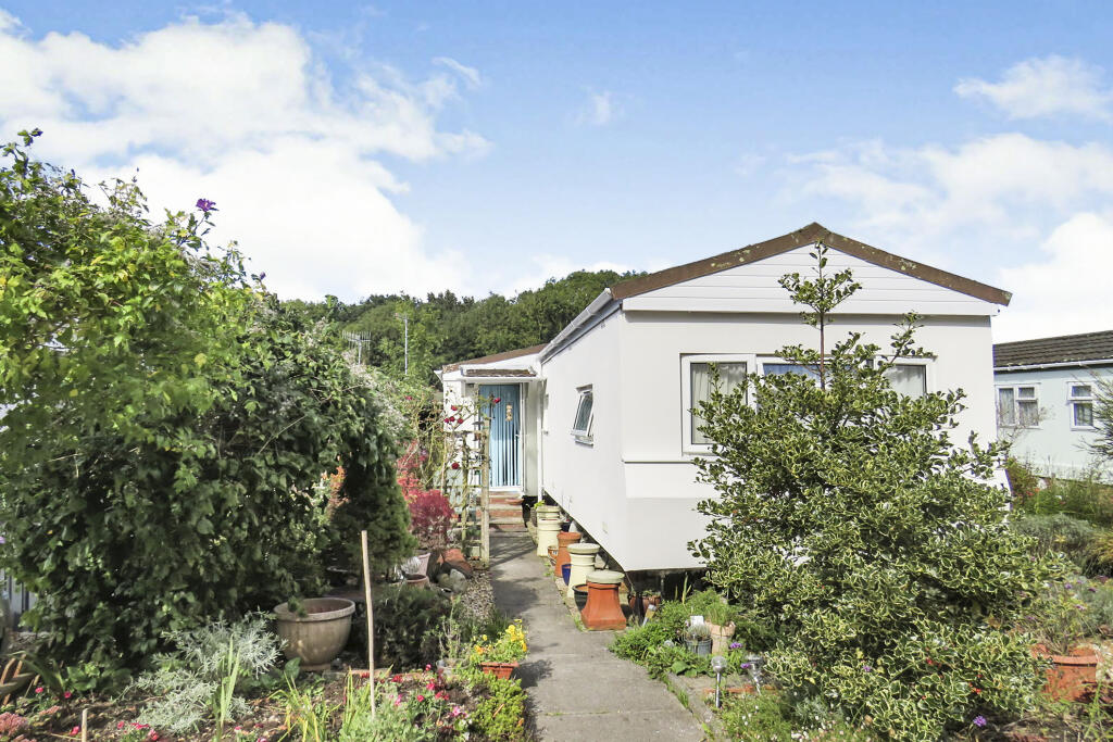 Main image of property: Allington Lane, West End, Southampton