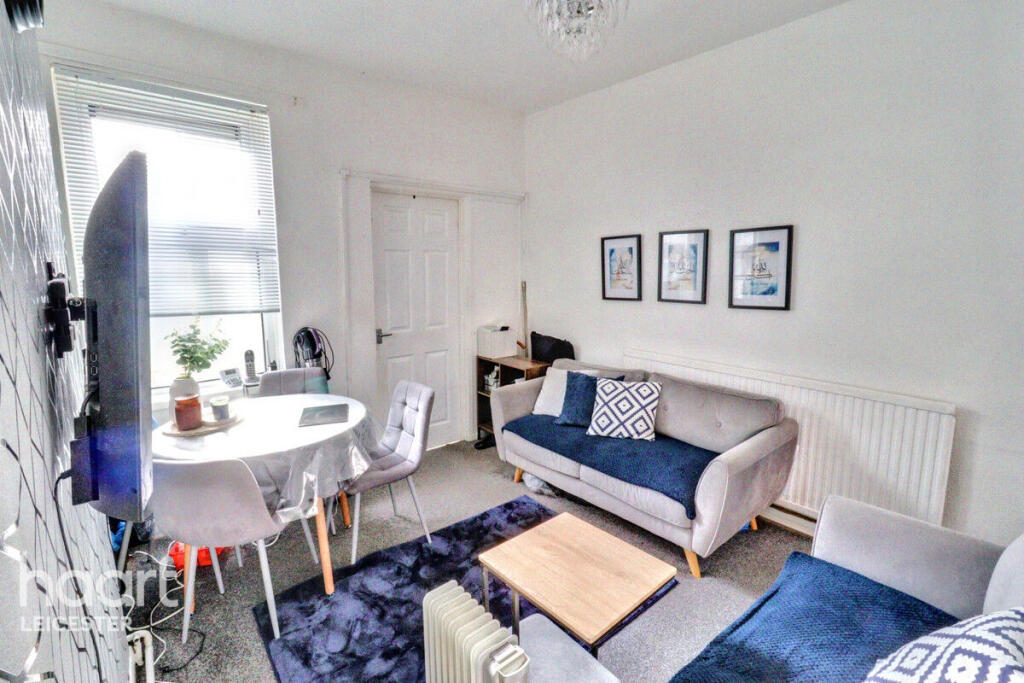 3-bed terraced on Bartholomew Street, Leicester, £230,000