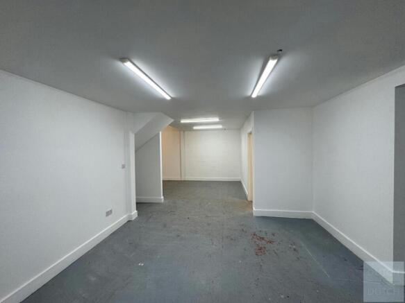 Unit 16 Hawthorn Centre (25).jpg