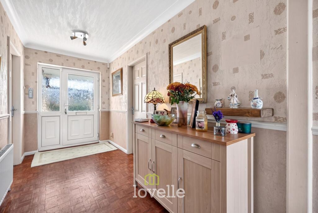 House in Doncaster - View 4