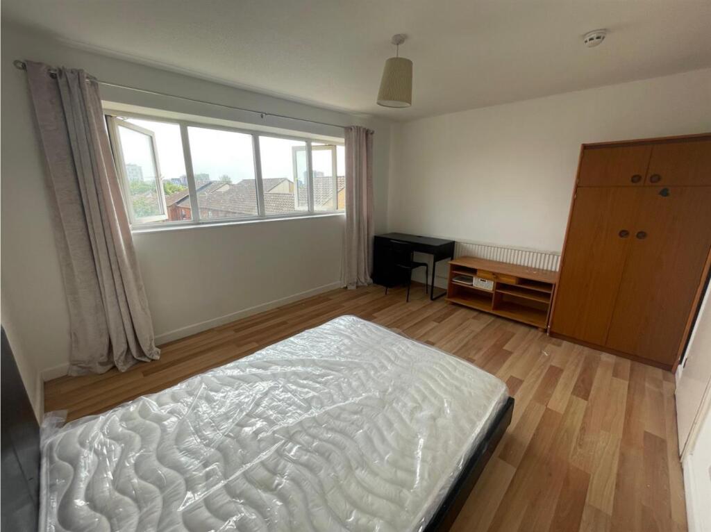 Main image of property: Bradwell Common Boulevard, Bradwell Common, Milton Keynes