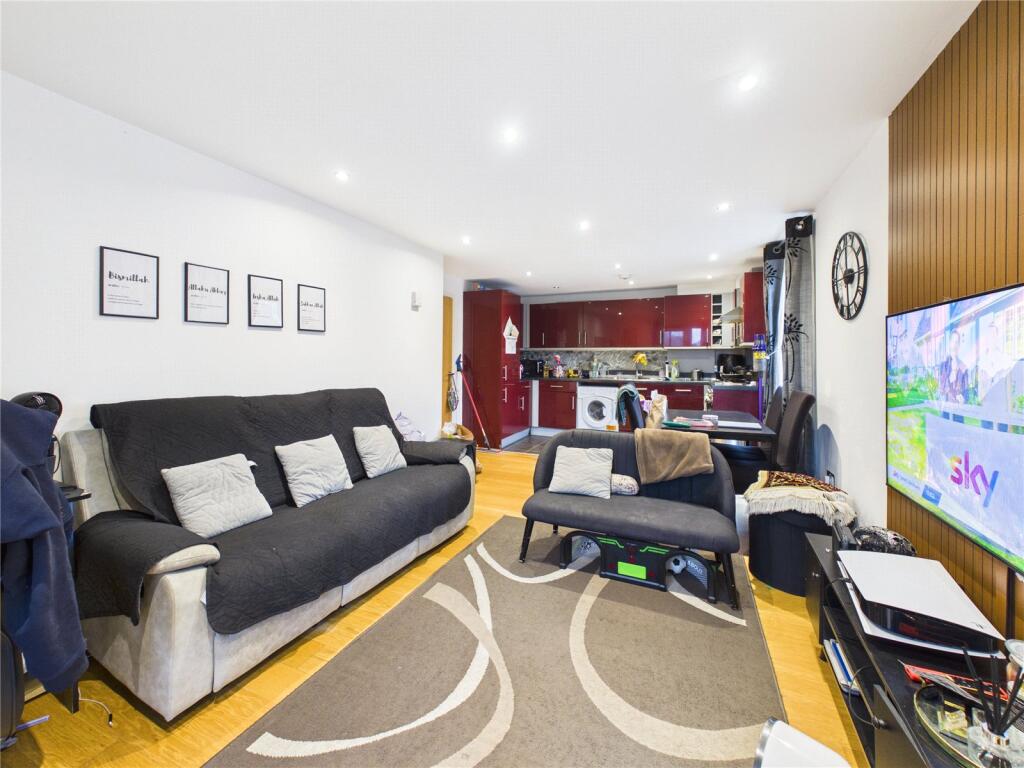 Apartment in London - View 2