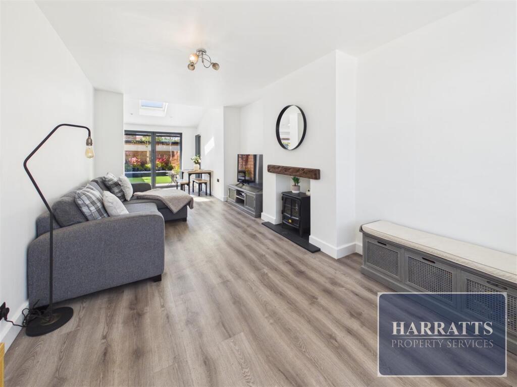 House in Stockport - View 4