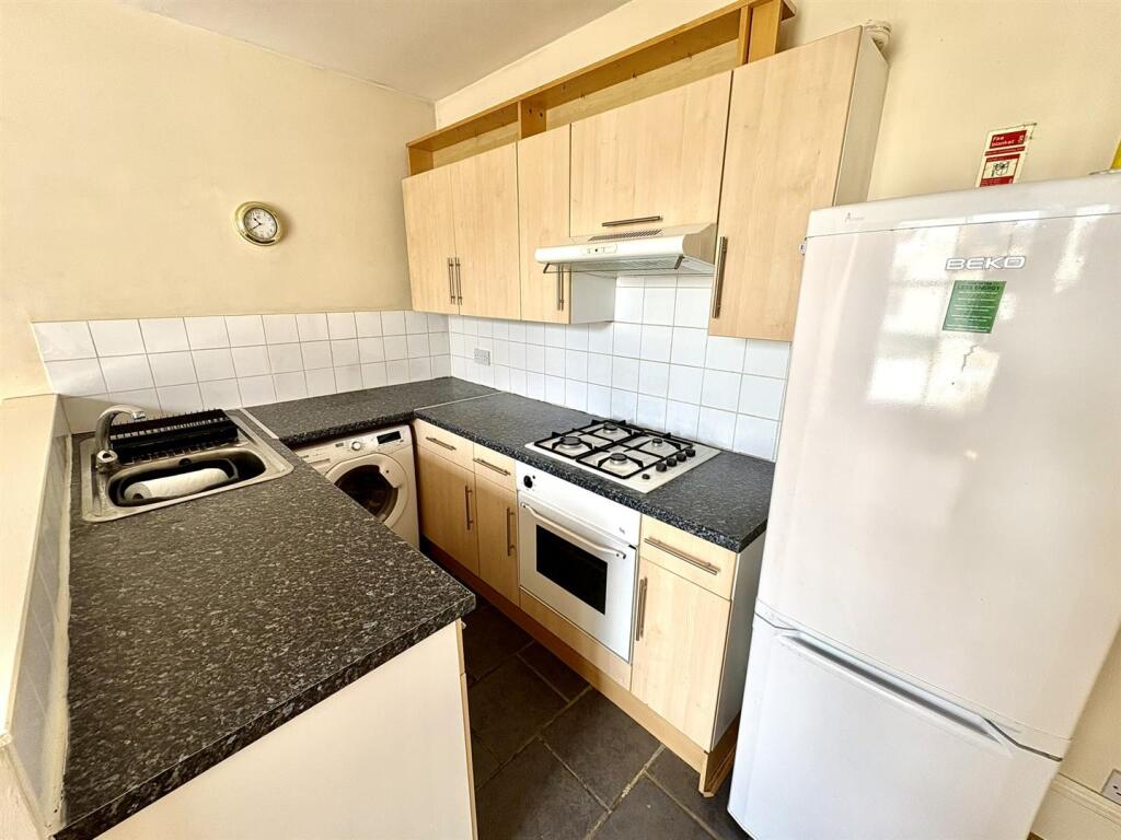 Netley Terrace, Southsea - View 6