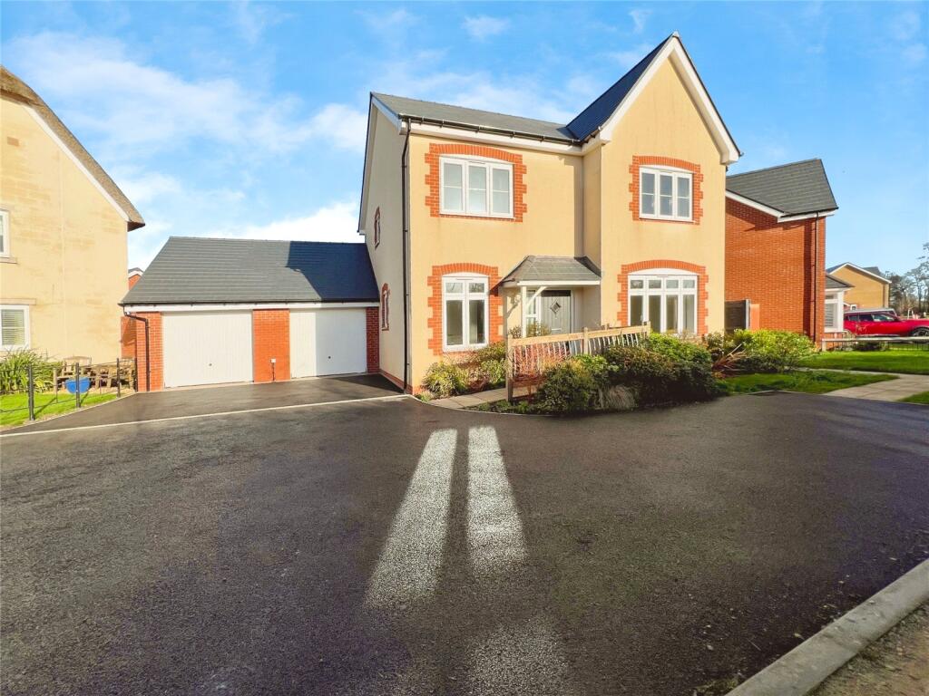 Main image of property: Glovers Road, Stalbridge, Sturminster Newton, Dorset, DT10