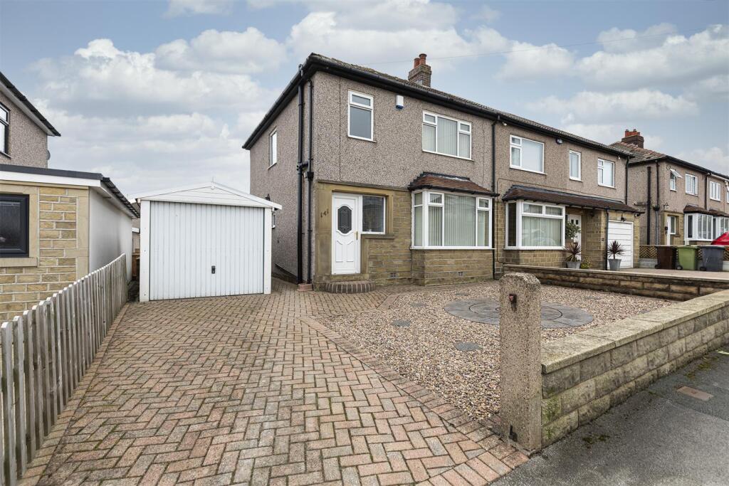 Main image of property: Goldington Avenue, Oakes, Huddersfield