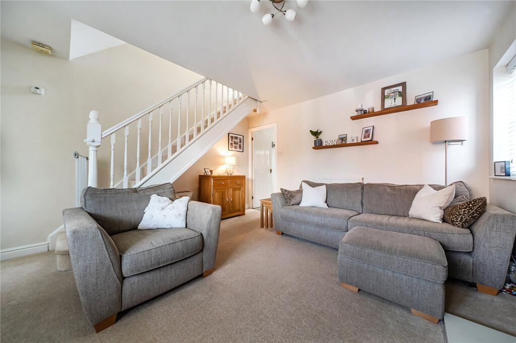 Hamilton Drive, Chippenham, Wiltshire, SN14 photo 3