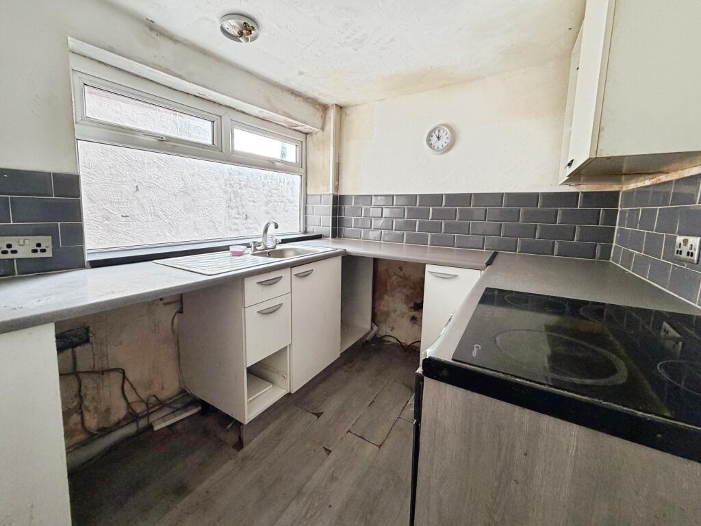 House in Birkenhead, Egerton Park - More