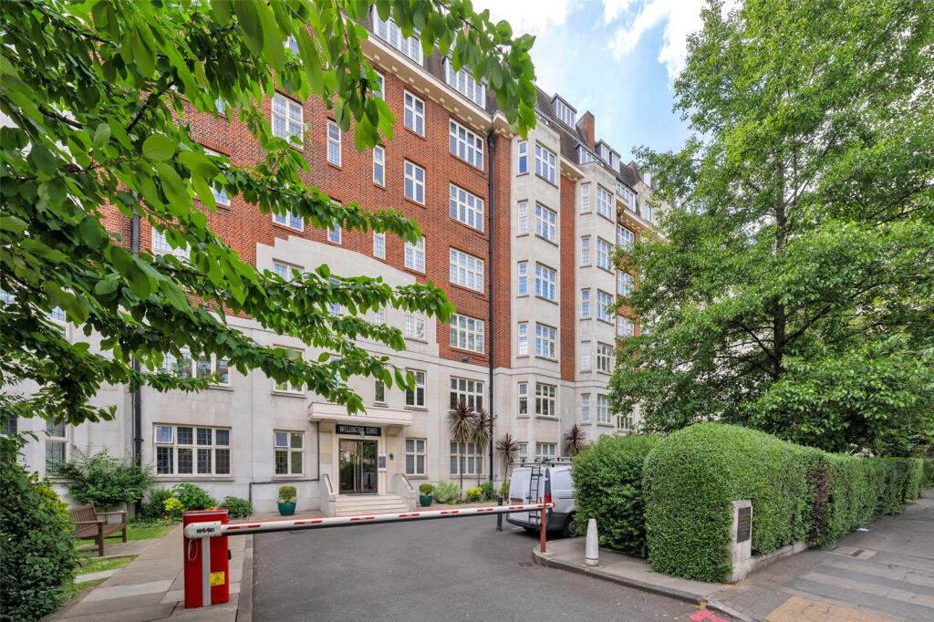 Main image of property: Wellington Road, London, NW8