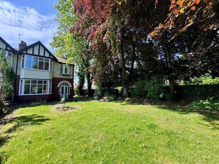 Main image of property: 281 Chorley New Road, Bolton, BL1 4PH