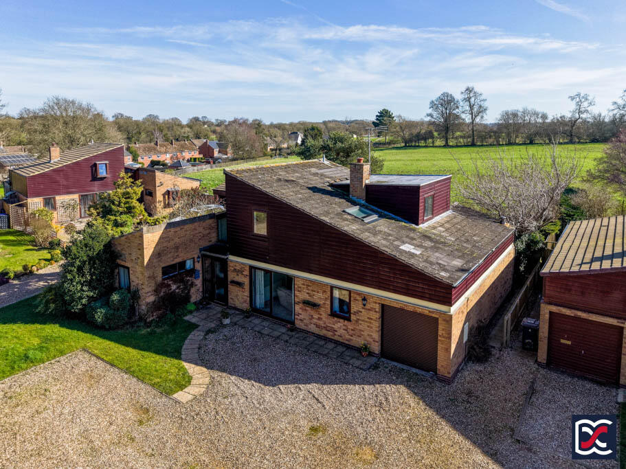 Main image of property: Stepping Stones, Manor Close, Daventry, Charwelton NN11