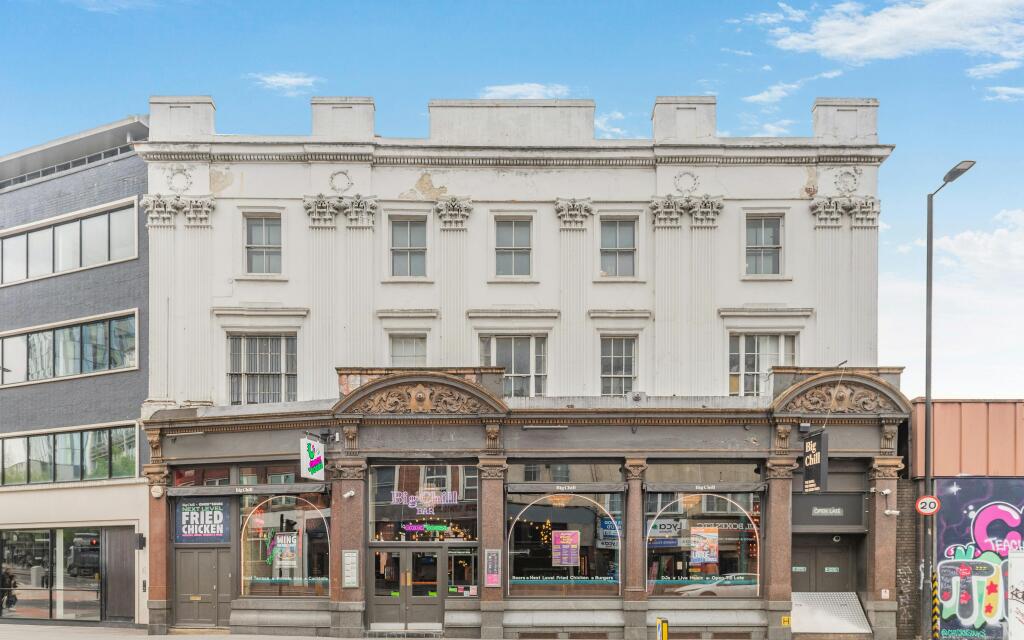 8687371-exterior23.jpg