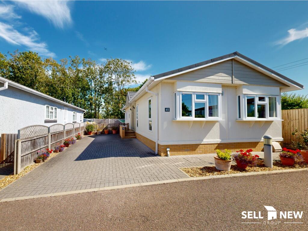 Main image of property: NO STAMP DUTY, PET FRIENDLY Constellation Mobile Home Park, The Drift, Elsworth, Cambridgeshire