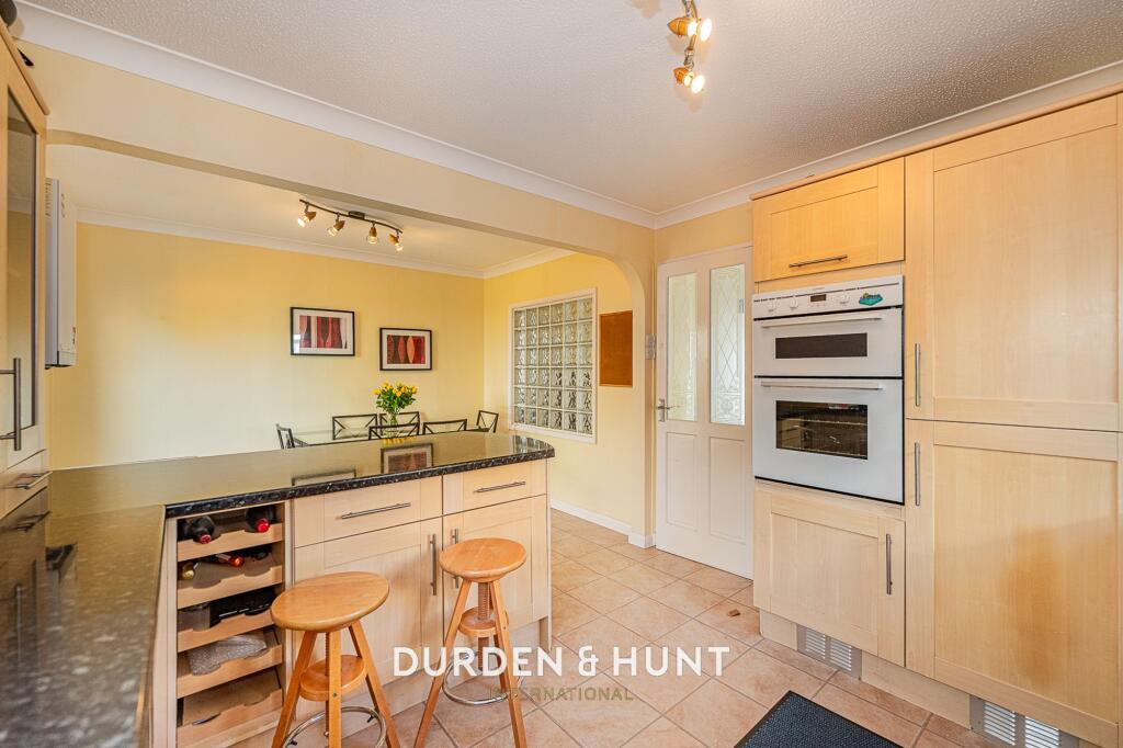 House in Epping Forest, Marden Ash, Ongar - View 5