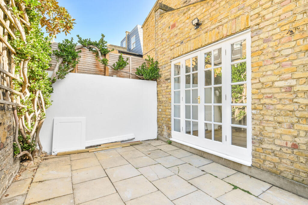Property photo 8