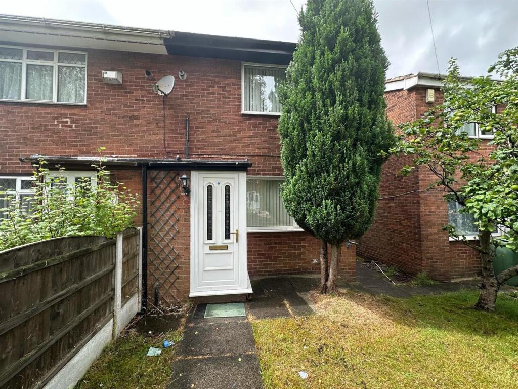 Main image of property: Chancery Walk, Chadderton, Oldham, OL9 6SQ