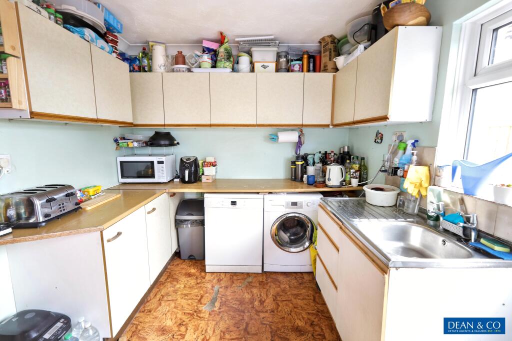 House in Hove, Brighton and Hove - View 4