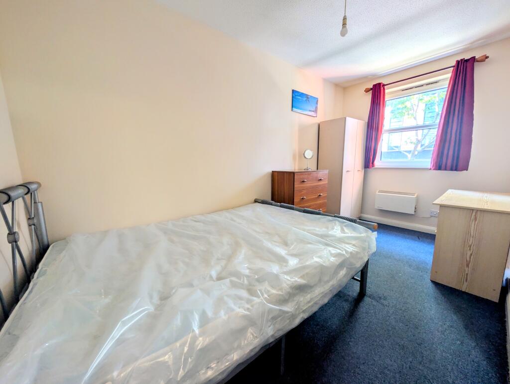 Apartment in Manchester - View 4