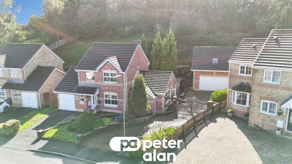 House in Pontllanfraith, Caerphilly - View 2