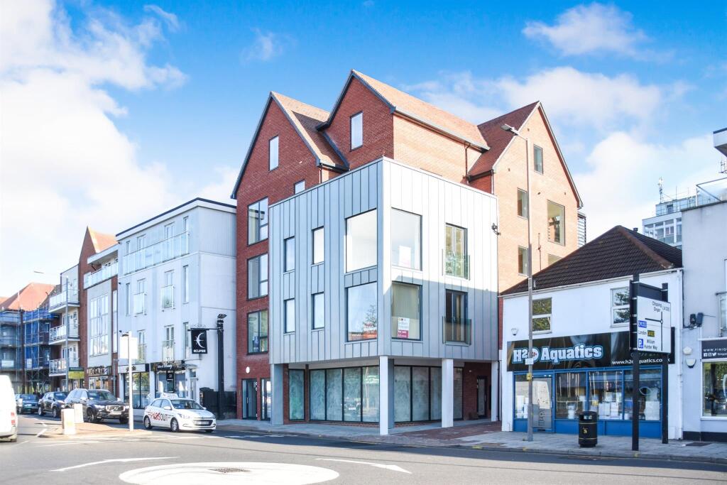 Main image of property: 17 Ongar Road, Brentwood