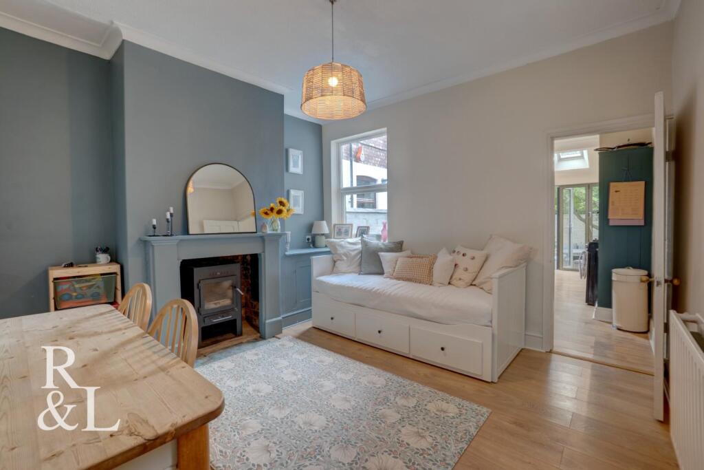 House in Nottingham, The Meadows - View 5
