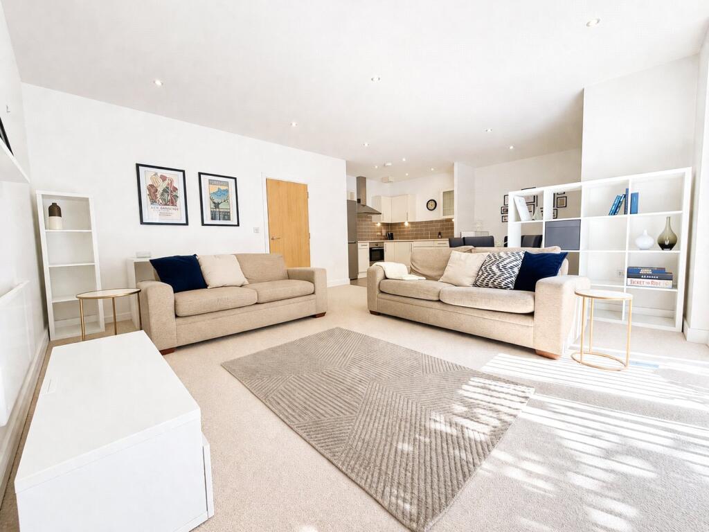 Main image of property: Desvignes Drive, London, SE13