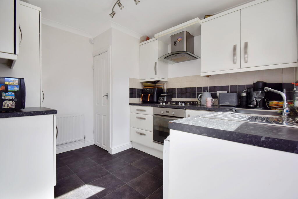 House in Chorley, Clayton-le-Woods - More