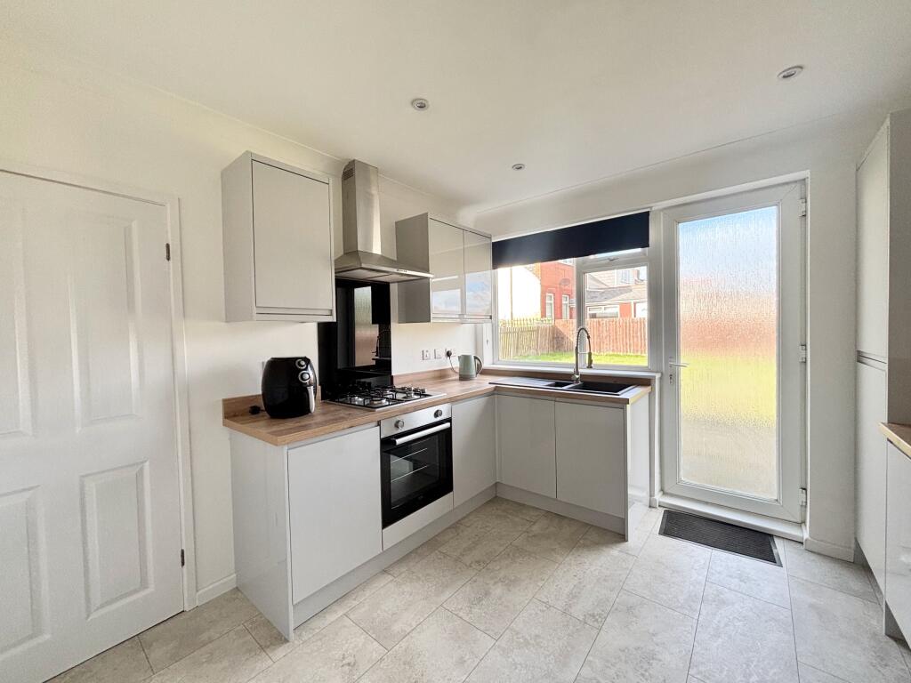Regent Road, Ryhope, Sunderland - View 5