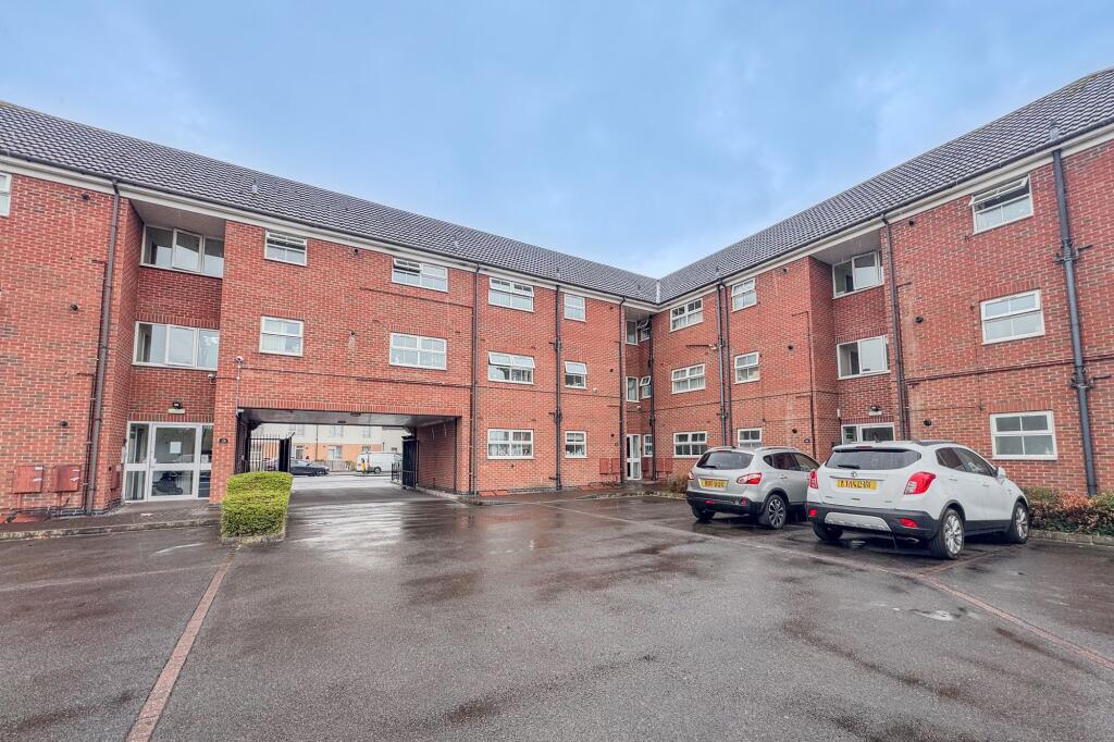 Main image of property: Victoria Road East, Leicester, LE5