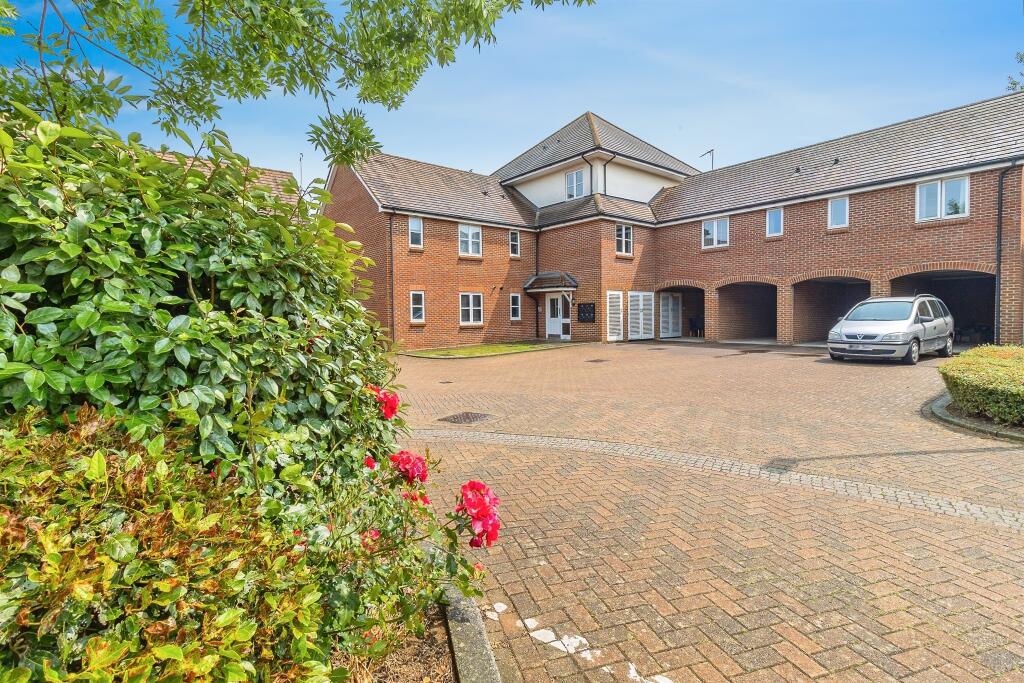 Main image of property: Hopcrofts Meadow, Redhouse Park, Milton Keynes