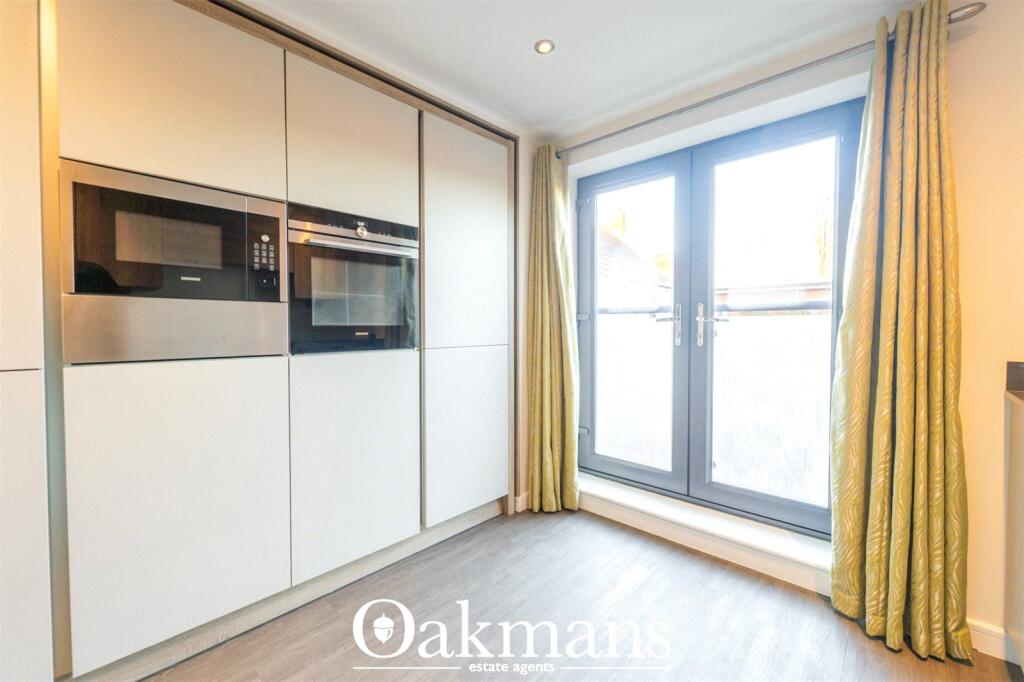 Additional image 16 of Stratford Road, Shirley, Solihull, West Midlands, B90