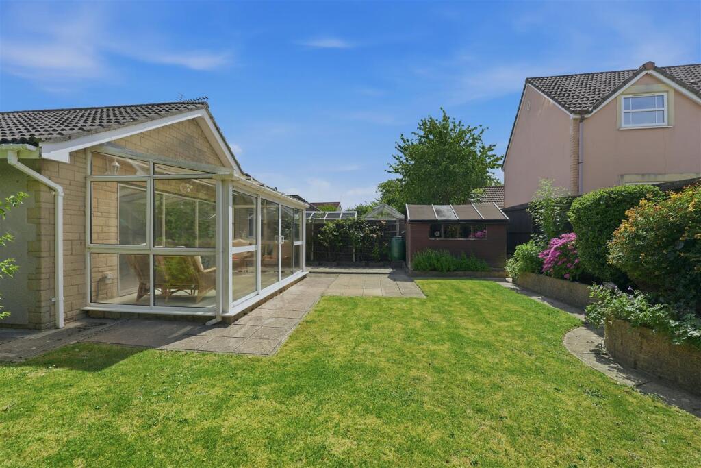 Church Road, Frampton Cotterell, Bristol photo 2