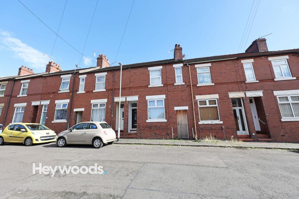 House in Stoke-on-Trent - View 5