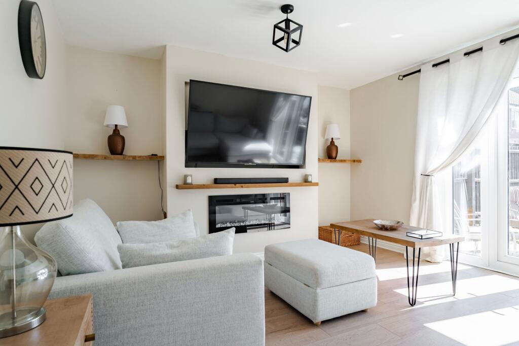House in Breckland, Dereham - More