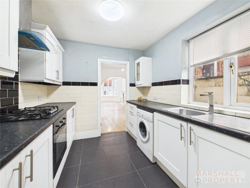 House in Liverpool, Kensington Fields, Kensington - More