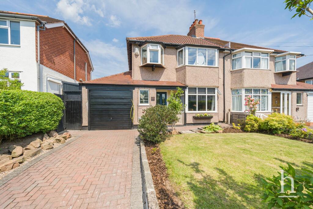 Main image of property: Berwyn Drive, Wirral, CH61