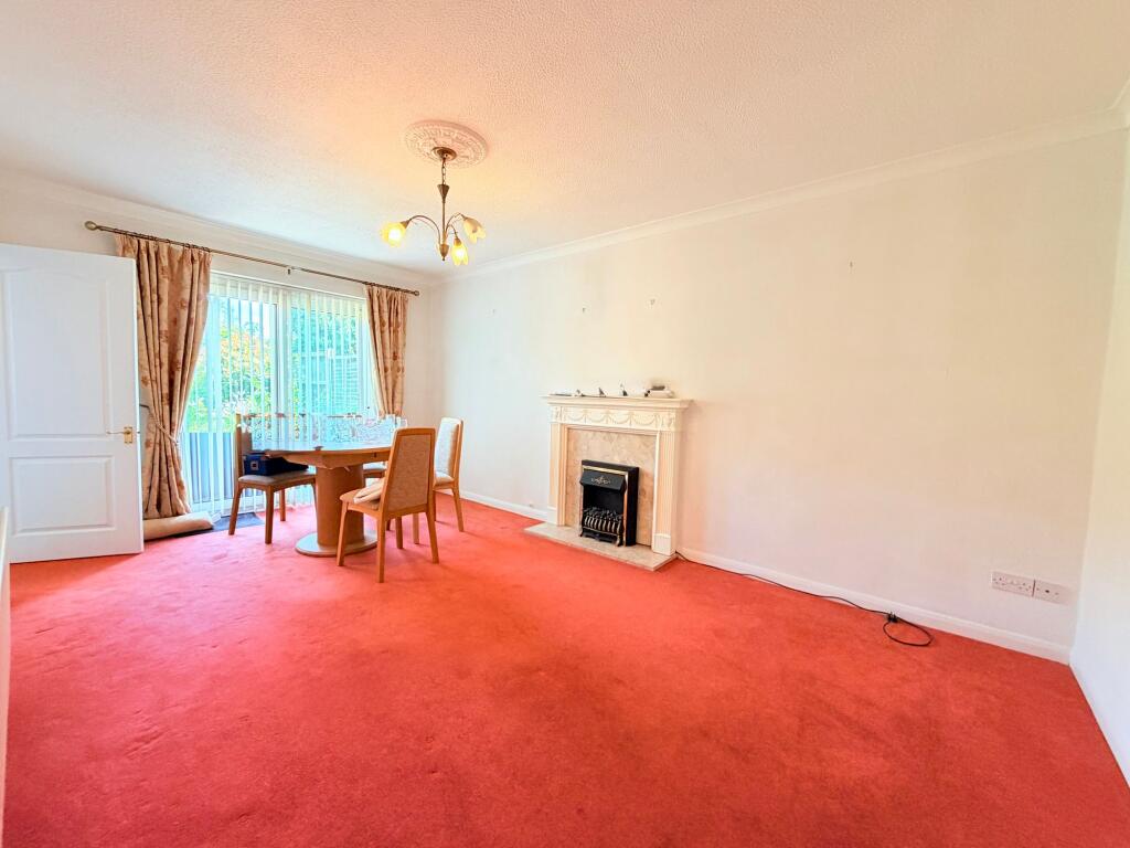 House in Nuneaton and Bedworth, Horeston Grange - View 2